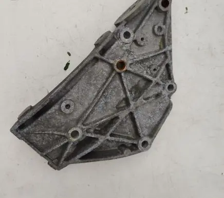 Peugeot 307 Generator/alternator bracket 9650034280