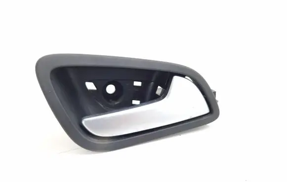Rear door interior handle