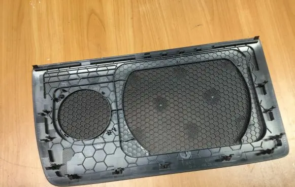 Audi A6 S6 C7 4G Parcel shelf speaker trim grill 4G5035405 495035405