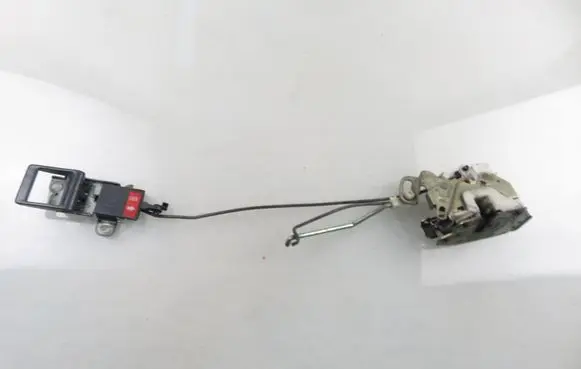 Mitsubishi Pajero Tailgate/trunk/boot lock/catch/latch
