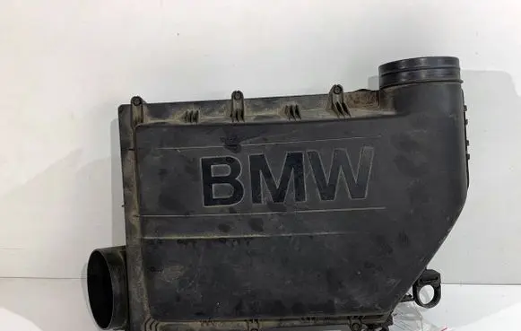 BMW X6 E71 Air filter box 7571345