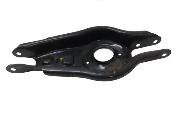 Tesla Model 3 Rear upper control arm/wishbone 104445100E