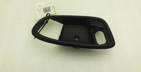 Other rear door trim element