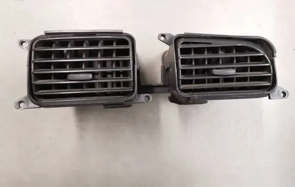 Subaru Legacy Dash center air vent grill PPT020