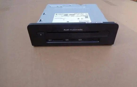 Audi A4 S4 B9 Navigation unit CD/DVD player 8W0035192