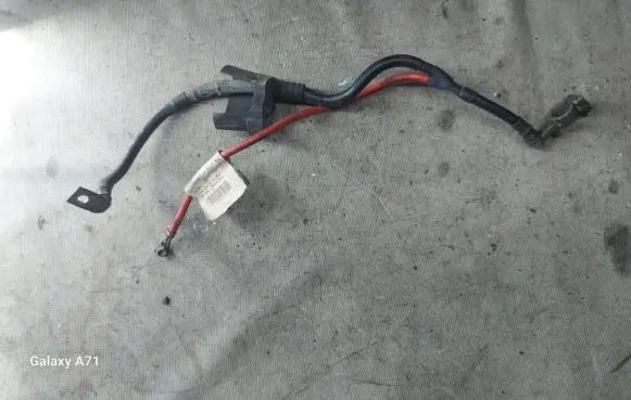 Volkswagen Touran I Positive cable (battery) 1K0971228 7AB016507