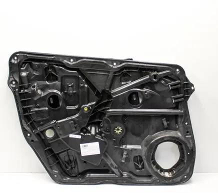 Mercedes-Benz GL X166 Front door electric window regulator A1667200693