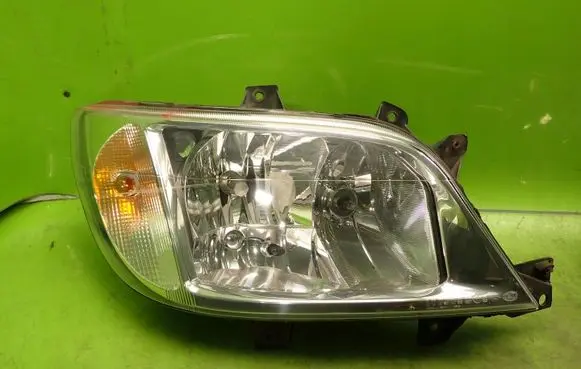 Mercedes-Benz Sprinter W901 W902 W903 W904 Headlight/headlamp 