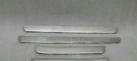 Mercedes-Benz ML W166 sill trim set (inner) A1666861936