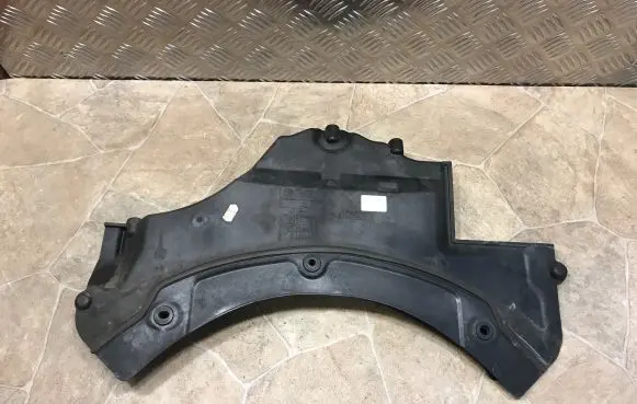 BMW 5 GT F07 Heat shield in engine bay 7188421