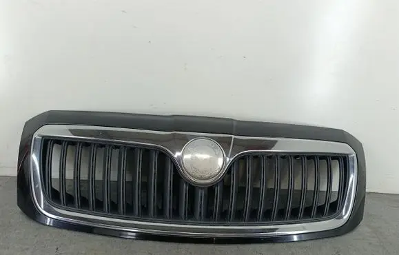 Skoda Superb B5 (3U) Front grill