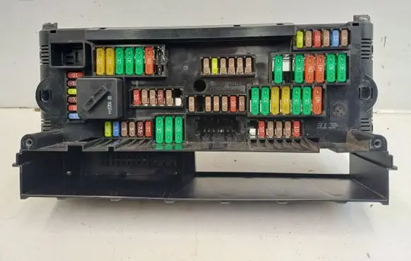 BMW M6 Fuse module 9252815
