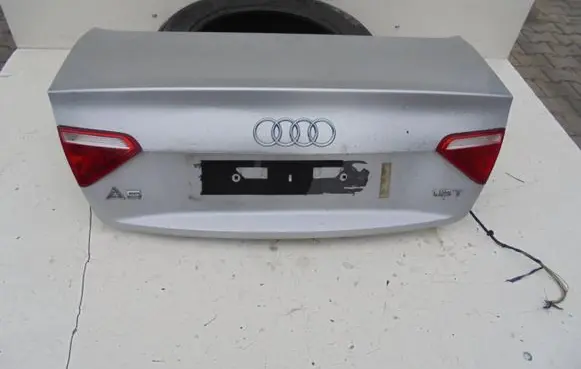 Audi A5 8T 8F Tailgate/trunk/boot lid