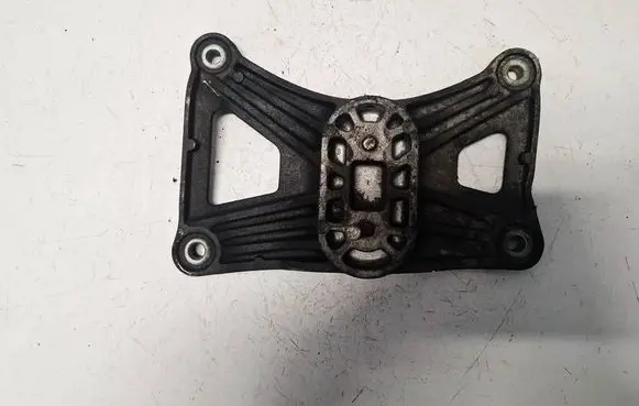 Audi A6 S6 C6 4F Engine mounting bracket 4F0399115AM