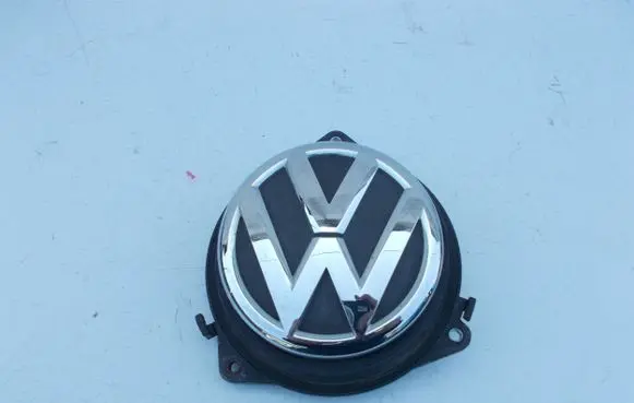 Volkswagen Golf VI Tailgate/trunk/boot exterior handle 3C5827469E