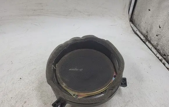 Mercedes-Benz ML W163 Front door speaker 