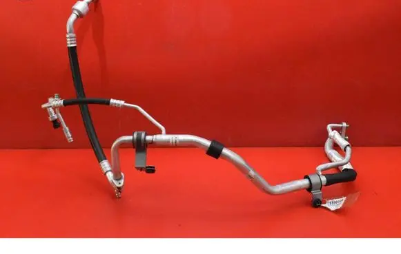 BMW X7 G07 Air conditioning (A/C) pipe/hose A519E01667