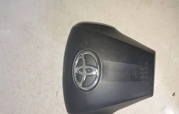 Toyota Auris 150 Steering wheel airbag 4513002501B0 05087441
