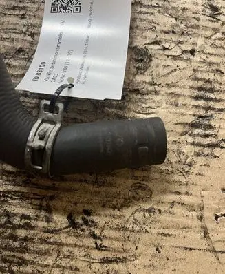 Volvo V40 Engine coolant pipe/hose 31319429