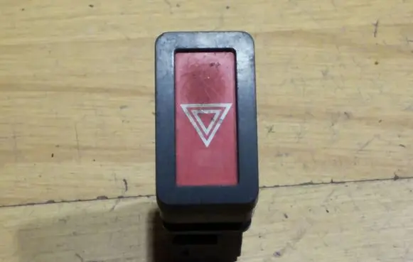Nissan Almera N16 Hazard light switch 06016