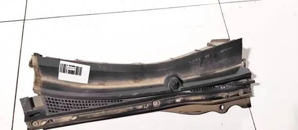 Mazda 2 Wiper trim df71507p1