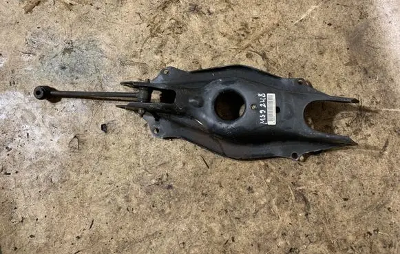 Rear upper control arm/wishbone