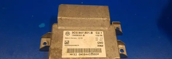 Volkswagen PASSAT B6 Hand brake control module 15658301B