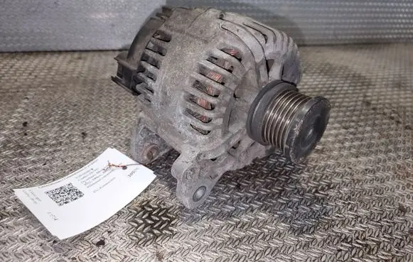 Volkswagen Crafter Generator/alternator 03L903024A