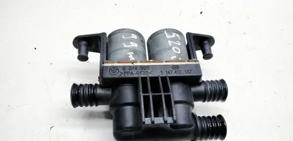 BMW 5 E39 Coolant heater control valve 8374995