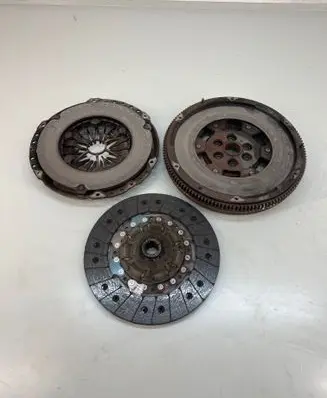 Volkswagen PASSAT B8 Clutch set kit 04L141015