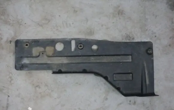 Opel Zafira C Engine splash shield/under tray 13239610