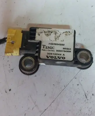 Volvo S40, V40 Airbag deployment crash/impact sensor 30613044a