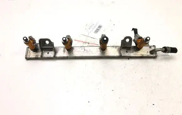 Suzuki Swift I Fuel main line pipe
