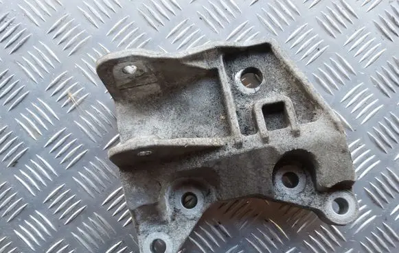 Land Rover Range Rover Evoque L538 Other engine bay part GJ326P096AE