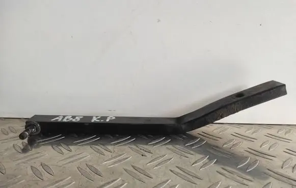 Radiator support slam panel bracket
