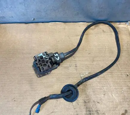 Mercedes-Benz E W124 Heater blower motor/fan resistor 0085450828