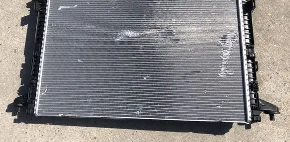 Audi A4 S4 B9 Coolant radiator 8W0121251AK HR200BAE1H07