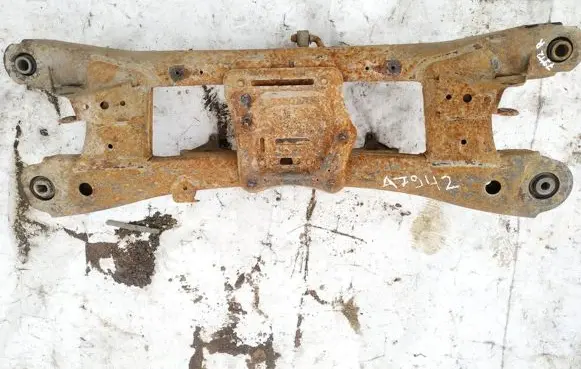 Toyota Avensis T270 Rear subframe 