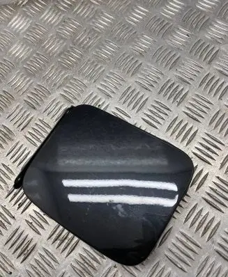 Nissan Juke I F15 Fuel tank cap trim 
