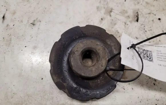 Audi A6 S6 C6 4F Rear coil spring rubber mount 8E0512149P