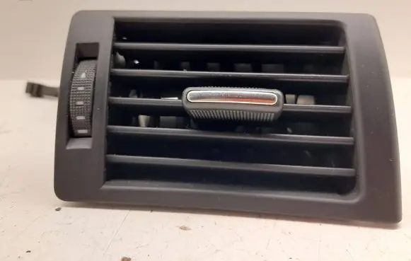 Audi A4 S4 B7 8E 8H Dashboard side air vent grill/cover trim 8E0829902F