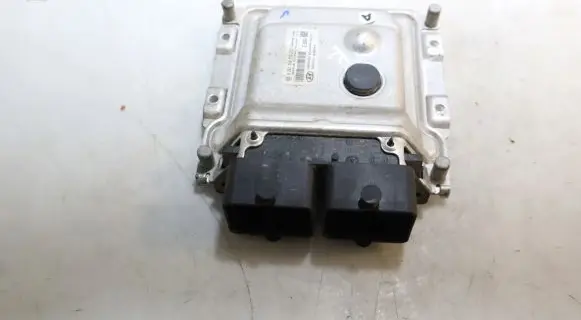 Hyundai i20 (GB IB) Engine control unit/module ECU 0261S10773