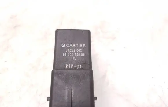 Citroen C5 Glow plug pre-heat relay 9640469680