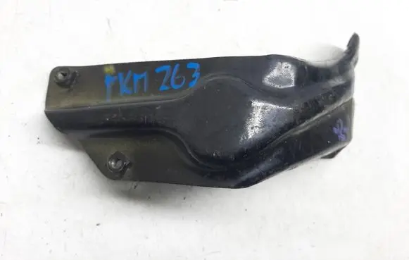 Volkswagen Scirocco Fender mounting bracket 1K8821136