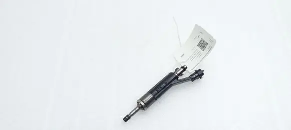 Peugeot 5008 II Fuel injector 9822715980