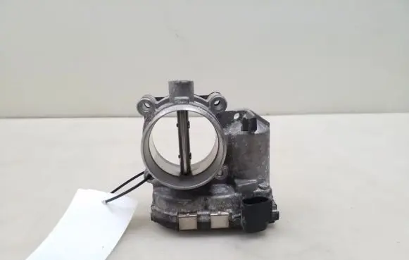 Mercedes-Benz C W203 Throttle valve A1110980109