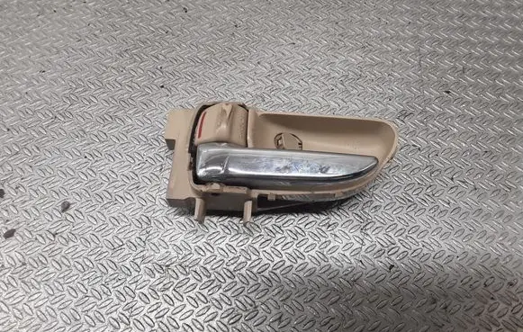 Subaru B9 Tribeca Front door interior handle