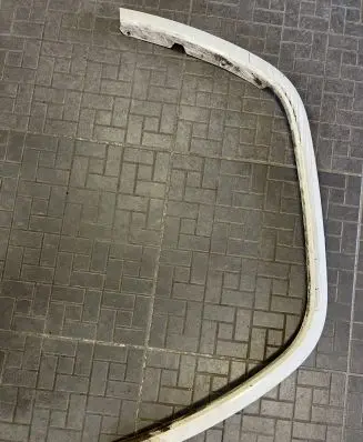 Front arch trim