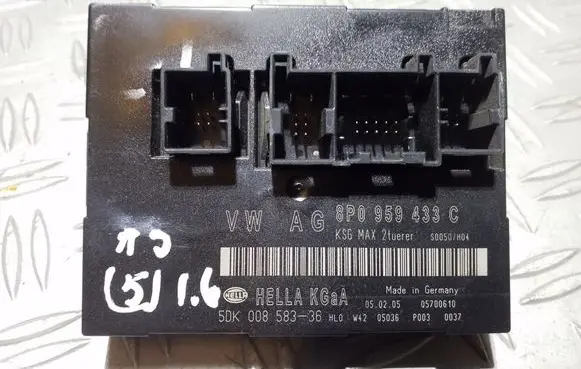 Audi A3 S3 8P Comfort/convenience module 8P0959433C 5DK00858336