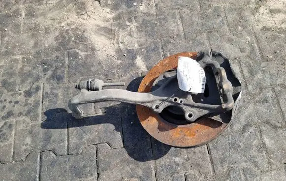 Mercedes-Benz S W221 Front wheel hub spindle knuckle